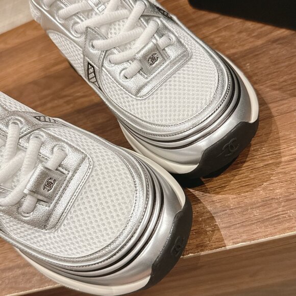 Women's Chanel sneakers❤️❤️❤️ - Picture 6 of 7